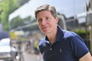 格拉斯纳：埃泽和格伊会自己决定未来 水晶宫在社区盾证明了自己