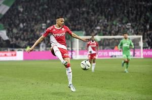 每体：德科与摩纳哥后卫万德森和卡约-恩里克的经纪人进行会谈