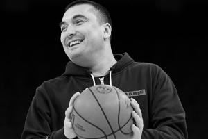 人情味！勇士将已故助教德扬之子招入球队 担任视频协调员一职