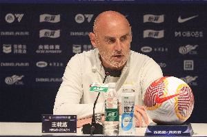 记者：穆斯卡特临场调度打99分，海港拥有颜骏凌、陈威是福气