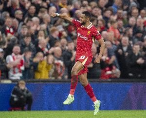 对阵曼联加克波单场3中柱，03-04赛季以来英超只有努涅斯比他更多