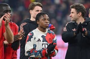 智慧麦克！德媒：17岁左边锋维斯多姆-麦克被拜仁视为另一超新星